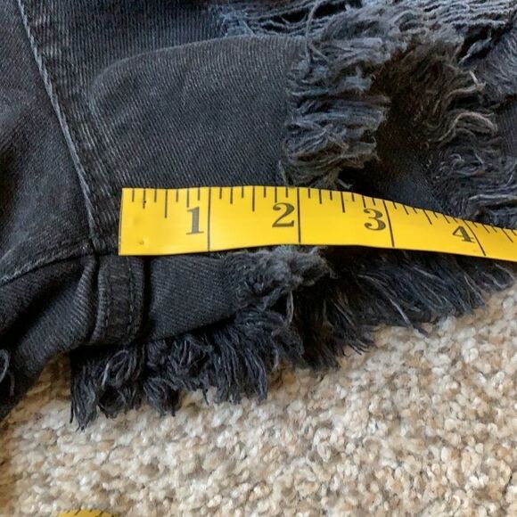 Mossimo High Rise Jean Shorts Distressed Size 6 - Picture 7 of 7